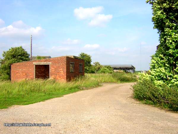 RAF Coleby Grange - Unknown airfield building.