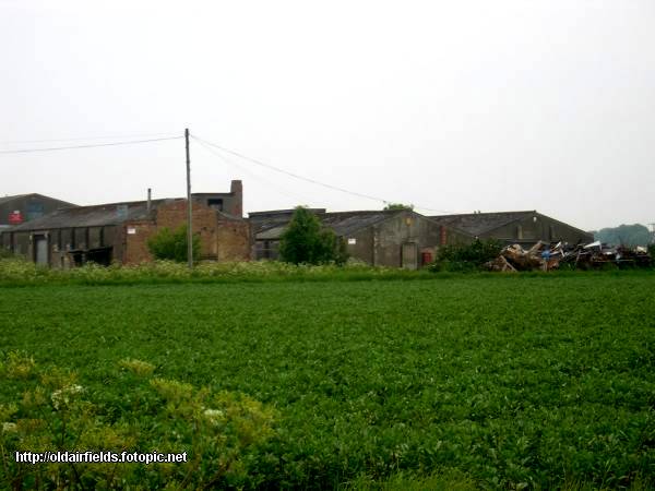 unknown buildings at RAF Donna Nook