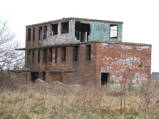 RAF Wigsley's derelict control tower. Photographed in Mar 2005.
